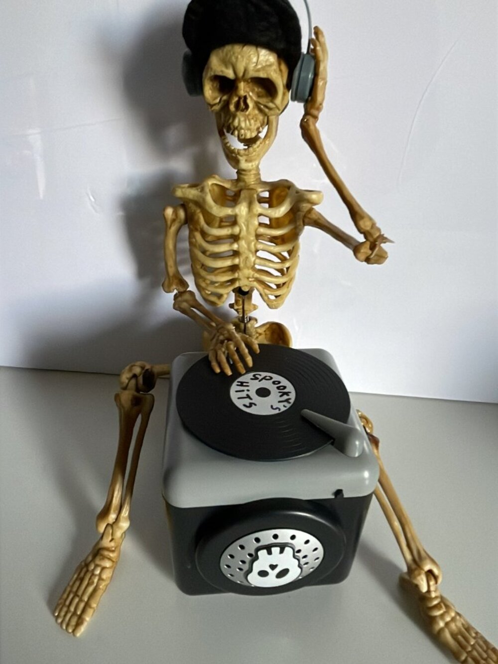 Halloween Animated 10" DJ Mix Master Skeleton Headphones Record Talks Music